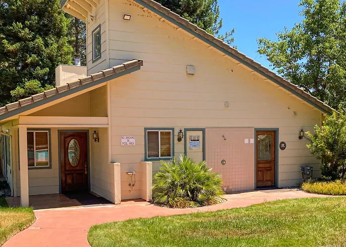 Willard Lake House