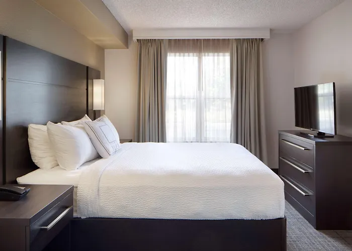 Sonesta Es Suites Fresno